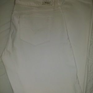 Levi's 524 white 15 medium